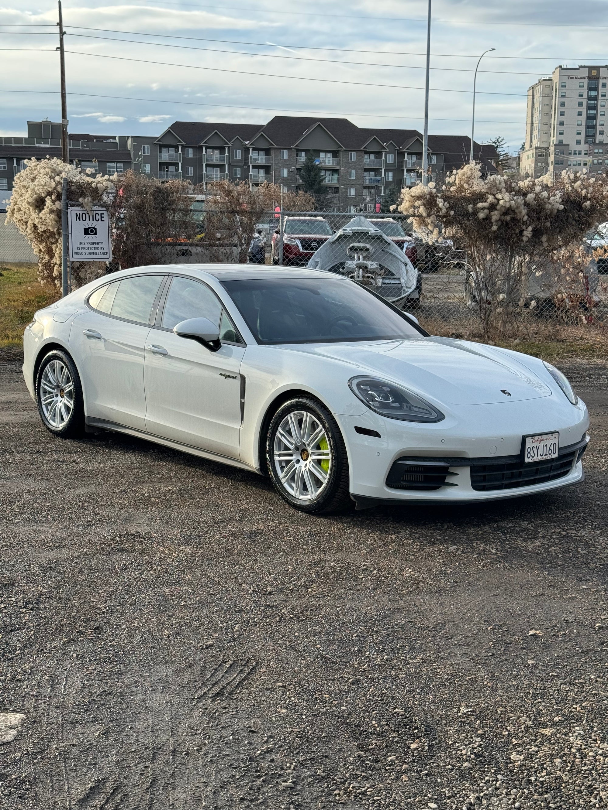 Porsche Panamera E-Hybrid Winter Package
