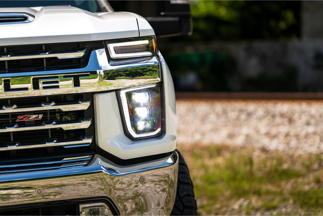 Morimoto LF547. CHEVROLET SILVERADO HD (20+): XB LED HEADLIGHTS(White LED DRL)